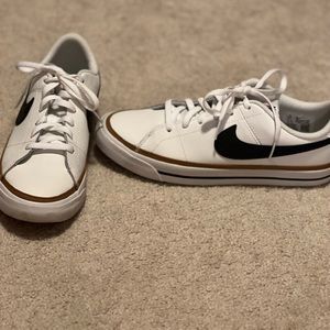 Nike Court Legacy - Big Kid 6.5 or Women’s 8-8.5